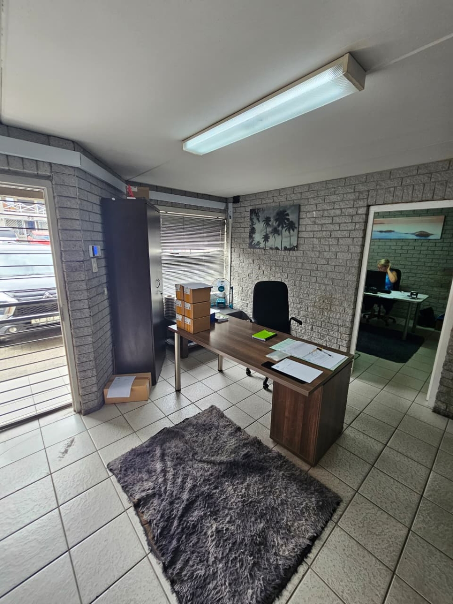 To Let commercial Property for Rent in Brackenfell Central Western Cape